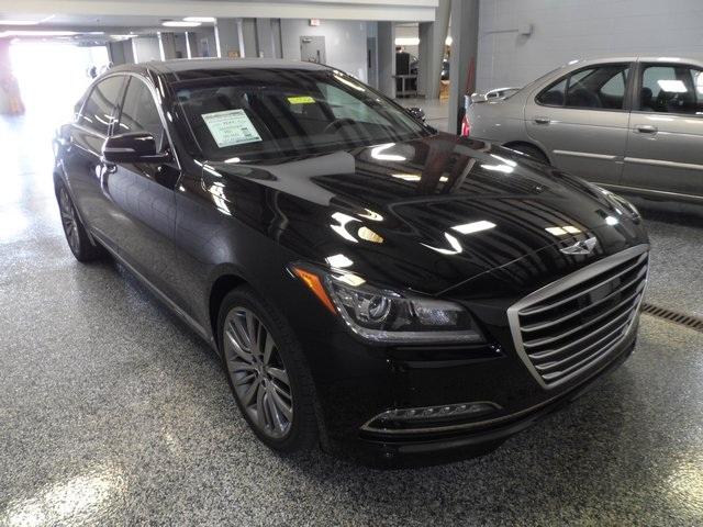 Hyundai Genesis Black 2015