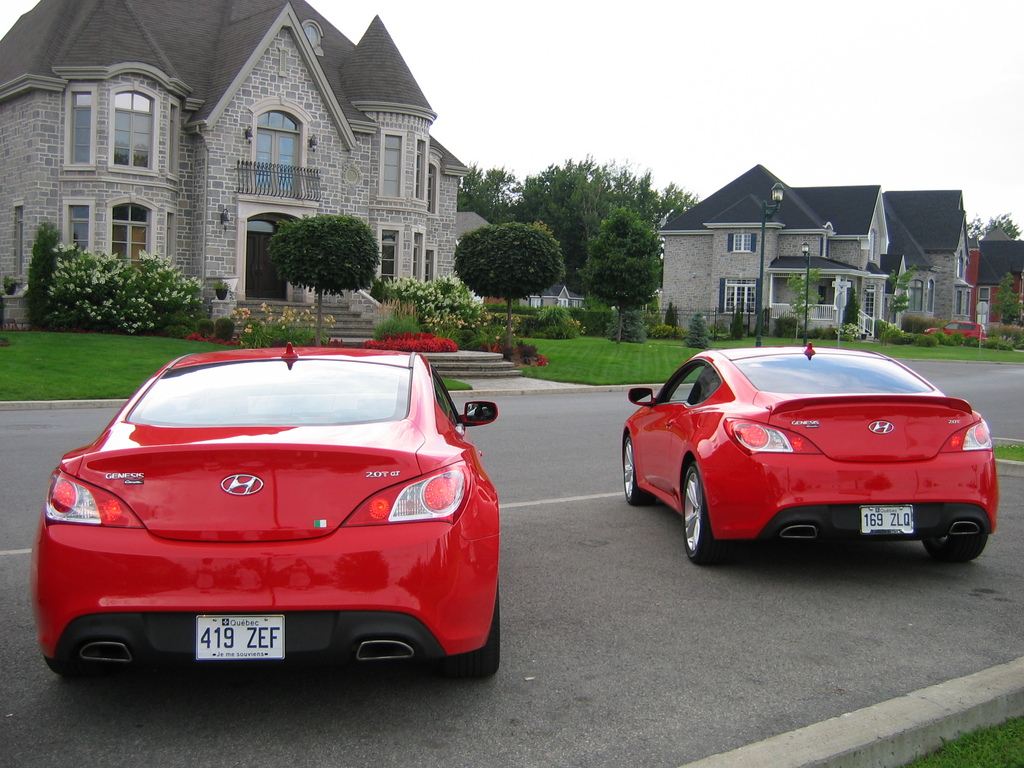 Hyundai Genesis Coupe 2.0t Premium