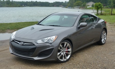 Hyundai Genesis Coupe 2.0t