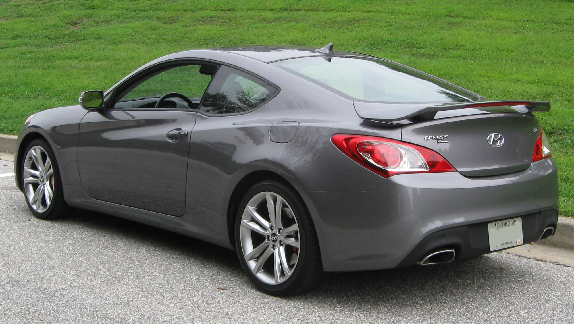 Hyundai Genesis Coupe 2010
