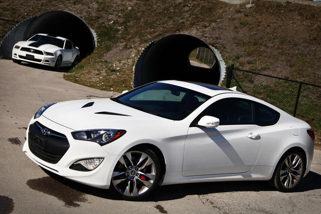 Hyundai Genesis Coupe 2013