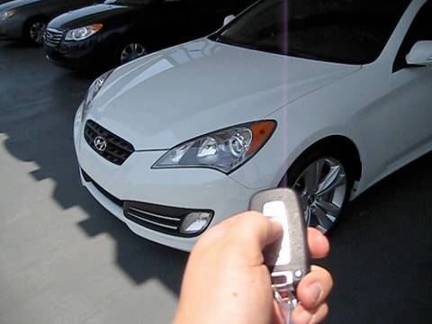 Hyundai Genesis Coupe 3.8 Grand Touring