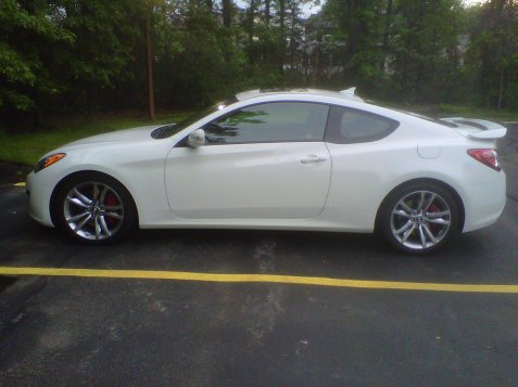 Hyundai Genesis Coupe 3.8 Track