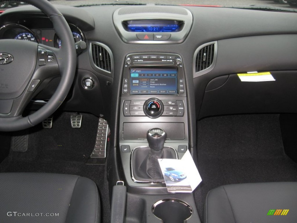 Hyundai Genesis Coupe 3.8 Track
