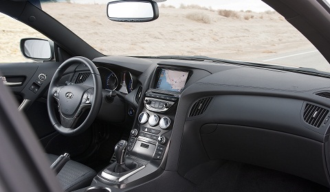 Hyundai Genesis Coupe 3.8 Track