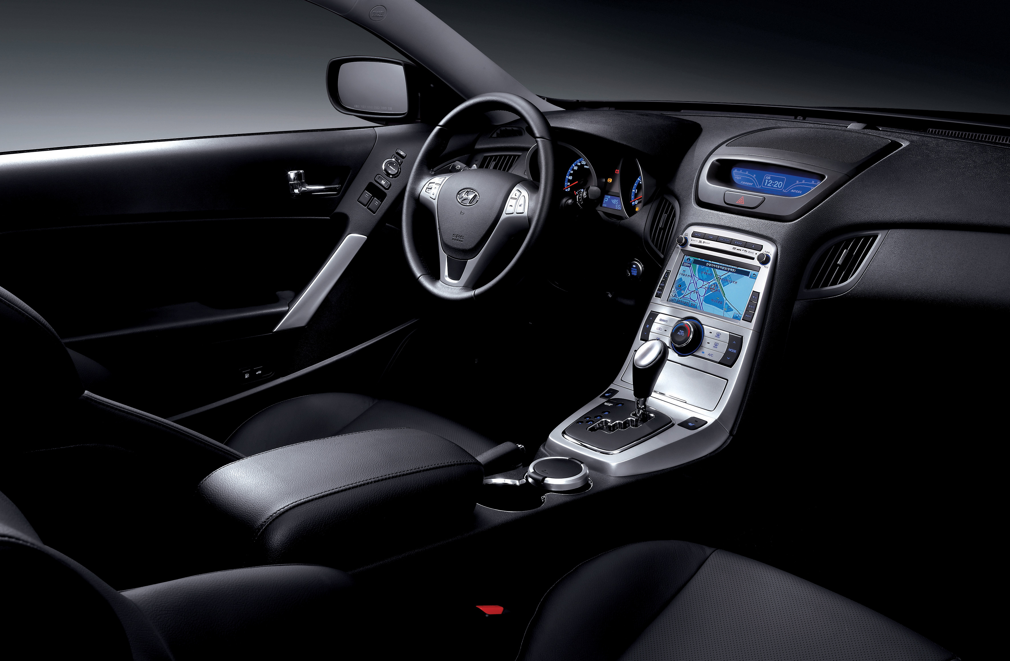 Hyundai Genesis Coupe 3.8