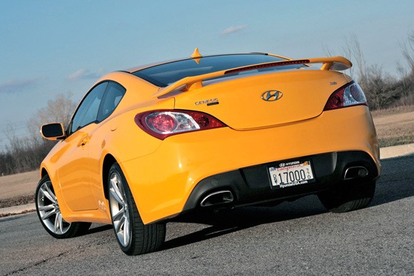 Hyundai Genesis Coupe 3.8