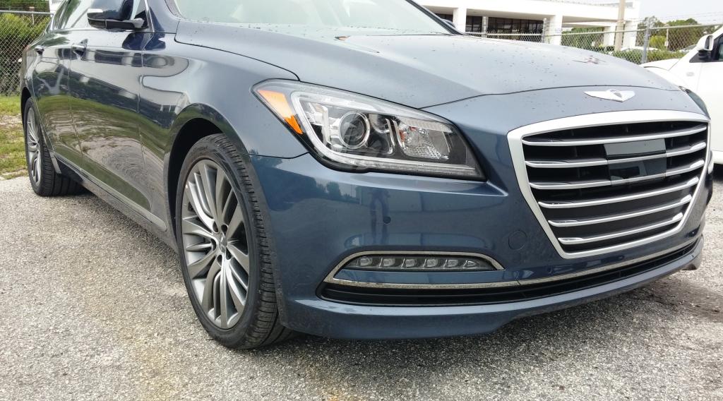 Hyundai Genesis Montecito Blue