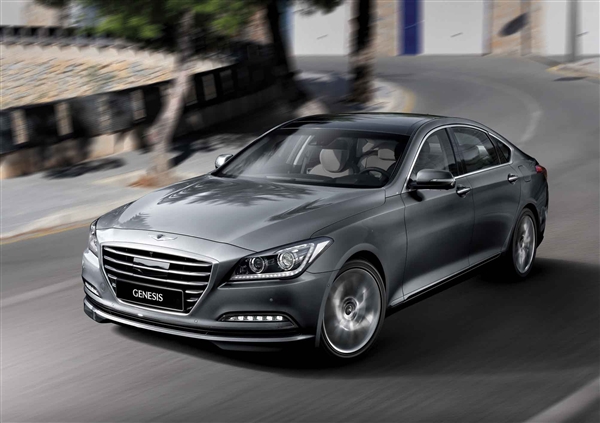 Hyundai Genesis Premium