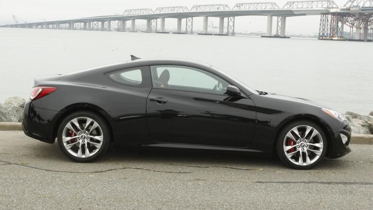Hyundai Genesis R Spec Coupe