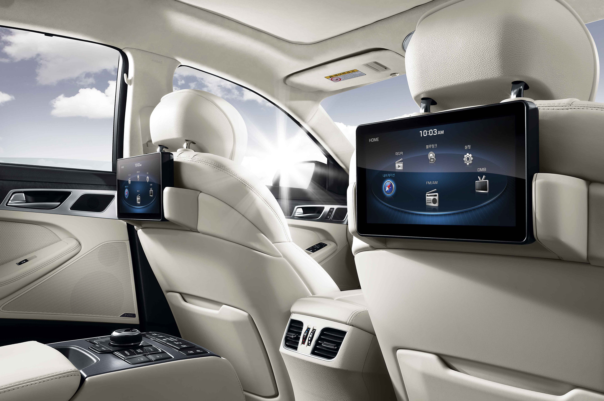 Hyundai Genesis Sedan 2015