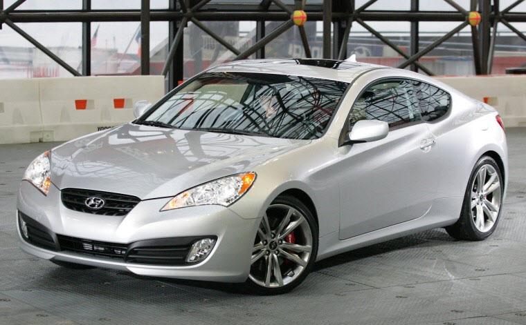 Hyundai Genesis Silver
