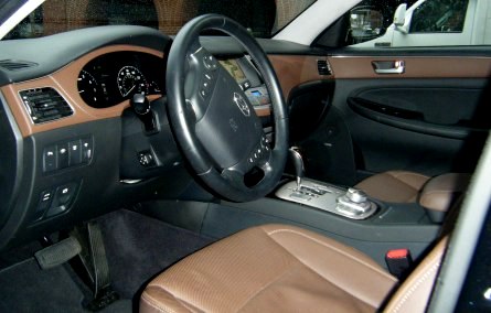 Hyundai Genesis Sport