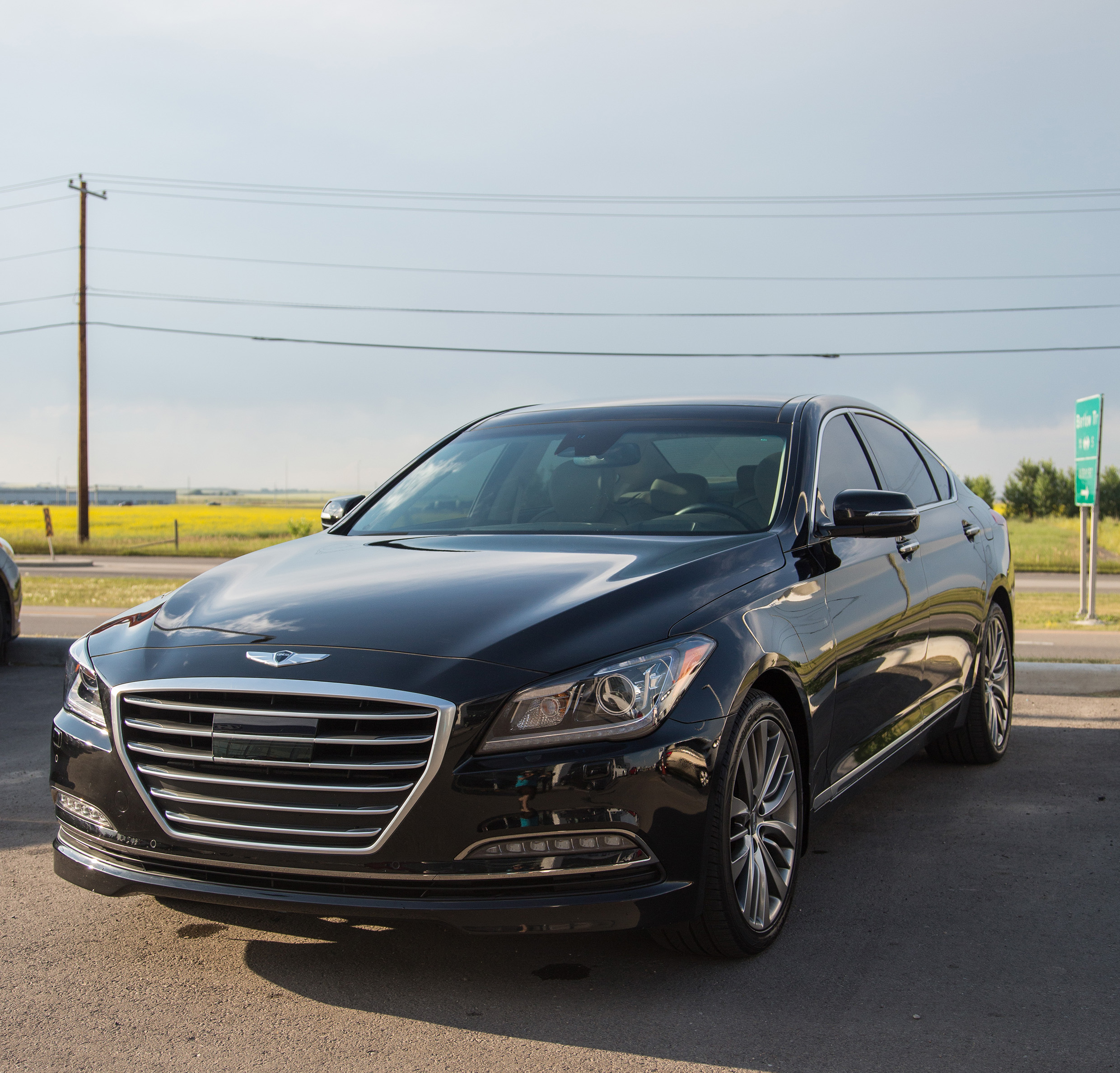 Hyundai Genesis Ultimate 2015