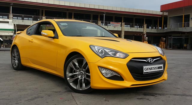 Hyundai Genesis Yellow