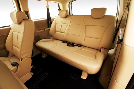 Hyundai H1 8 Seater