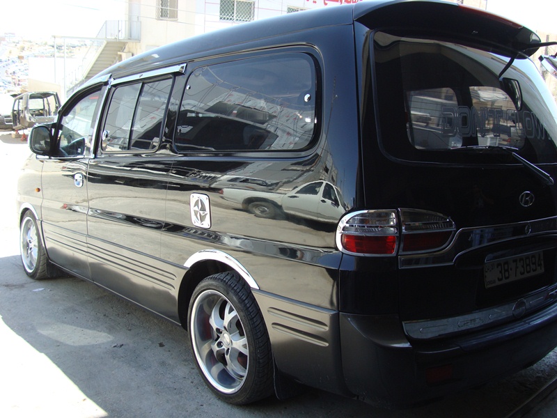 Hyundai H1 Black