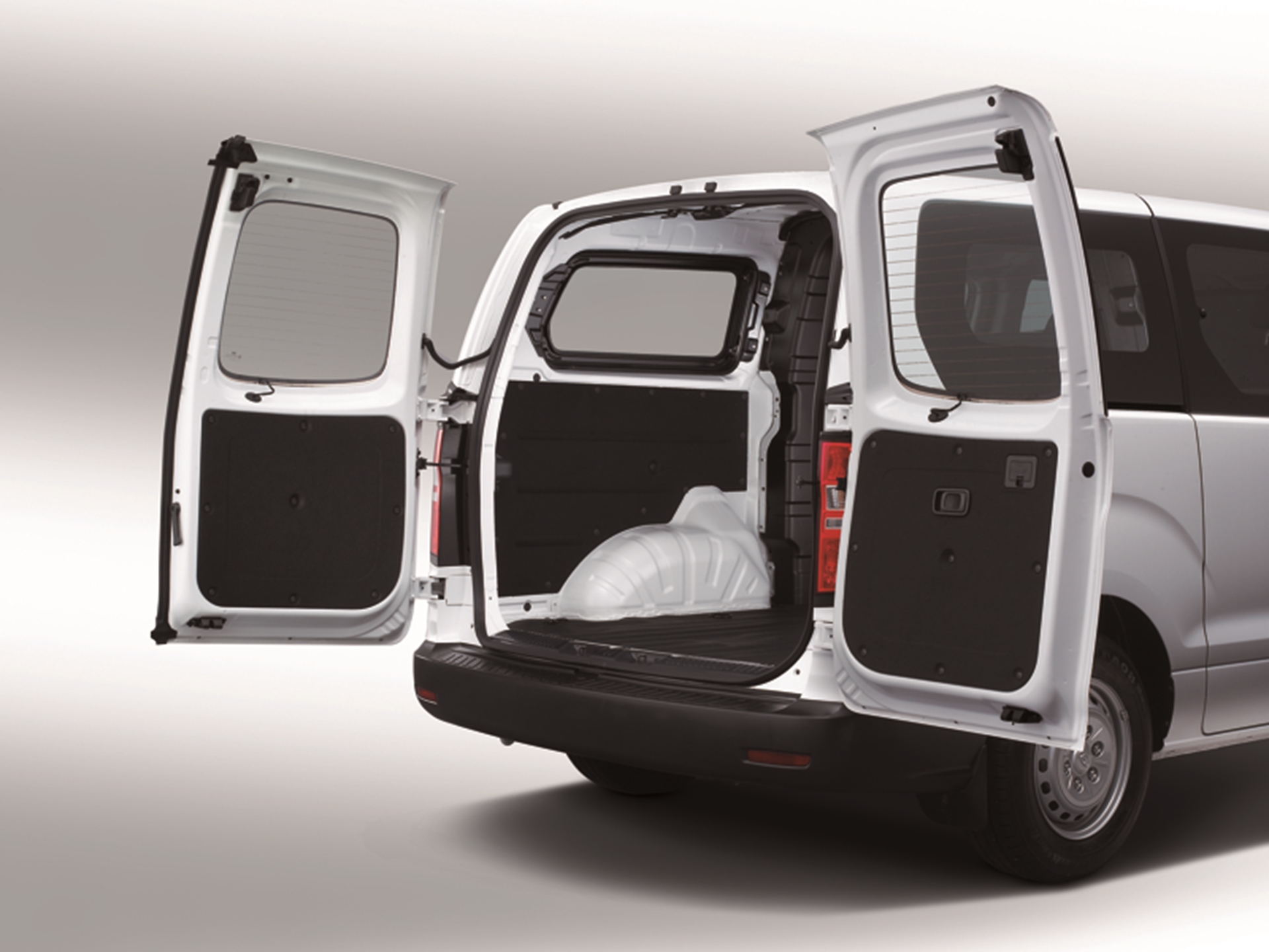Hyundai H1 Cargo Van