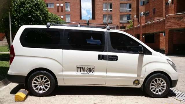 Hyundai H1 Grand Starex