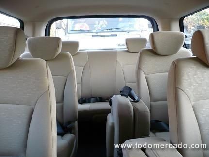Hyundai H1 Minibus