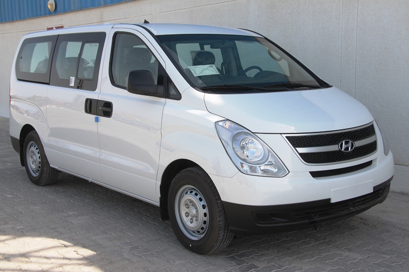 Hyundai H1 Minibus