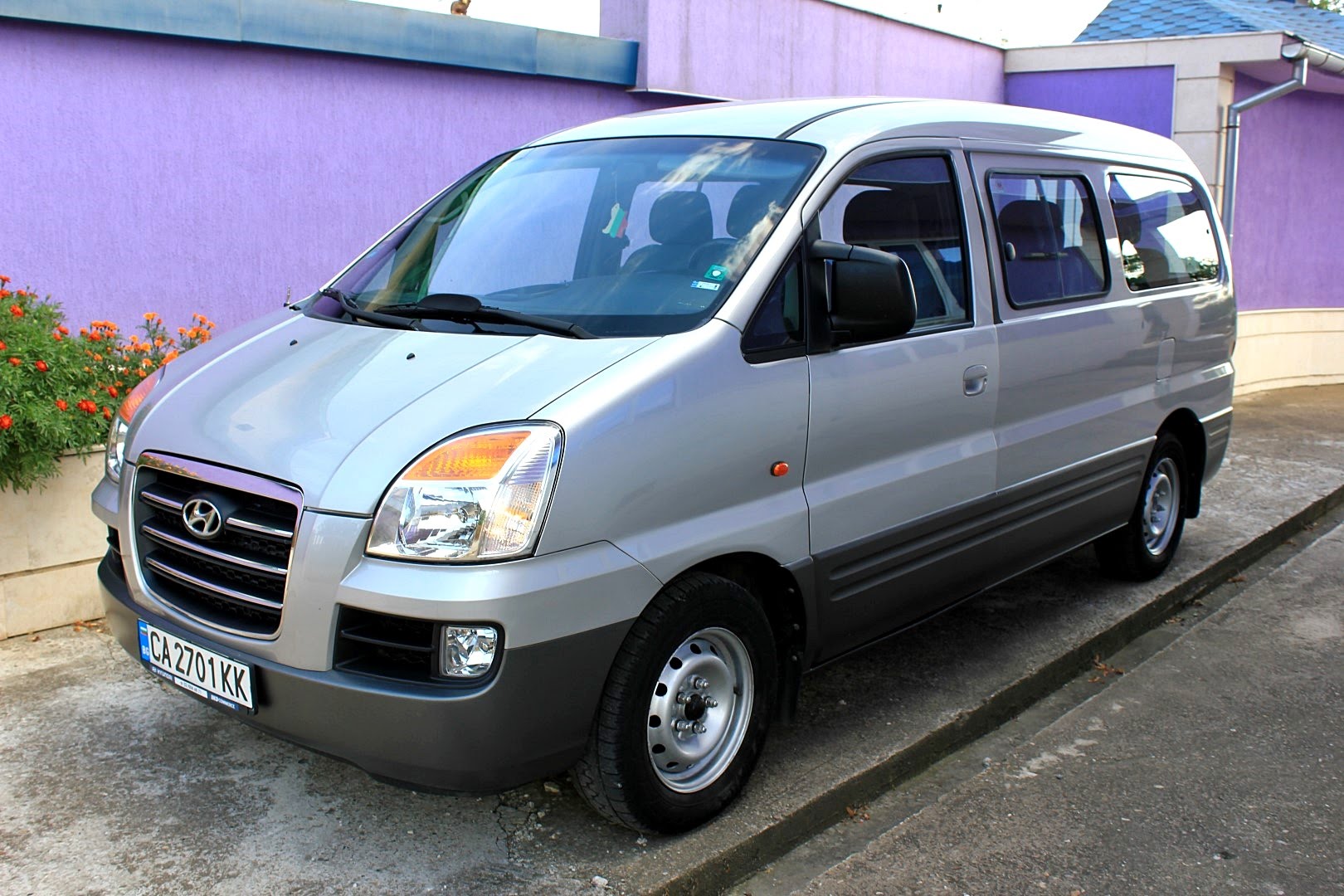 Hyundai H1 Starex