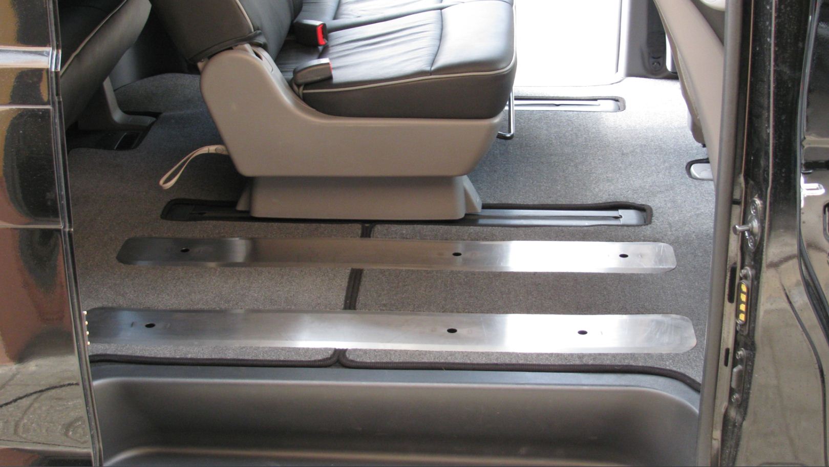 Hyundai H1 Travel