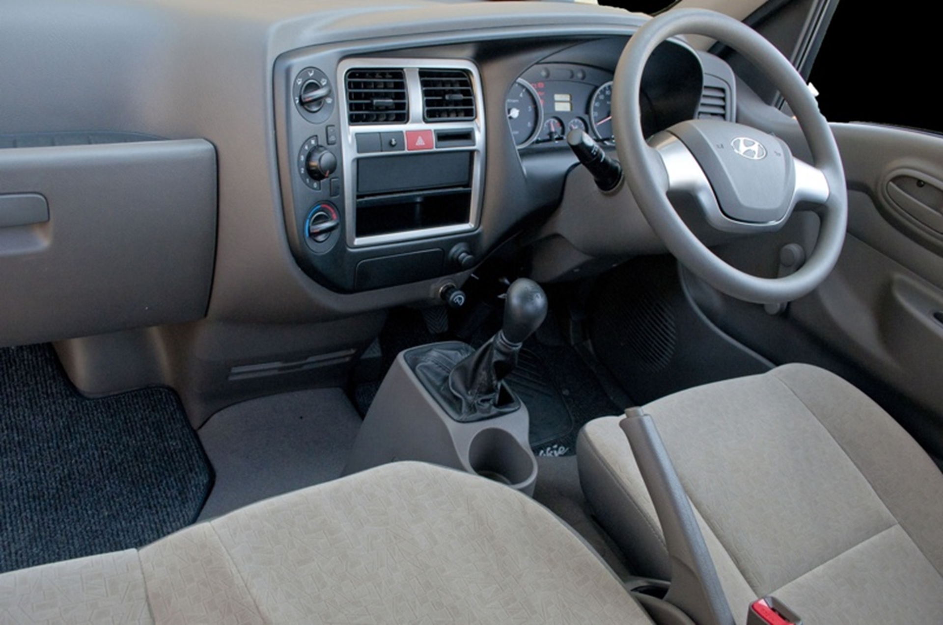 Hyundai H100 Panel