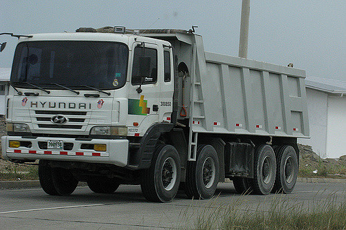 Hyundai Hd-370
