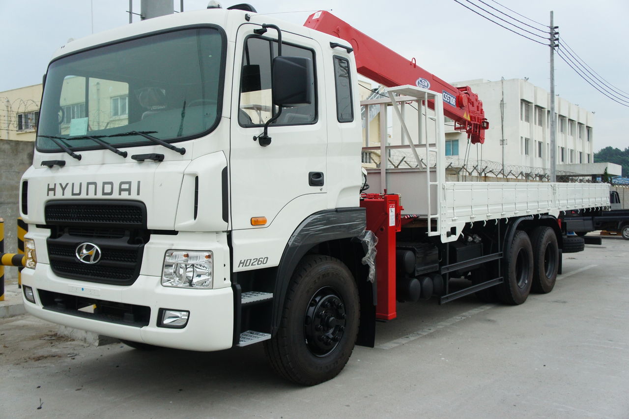 Hyundai Hd260