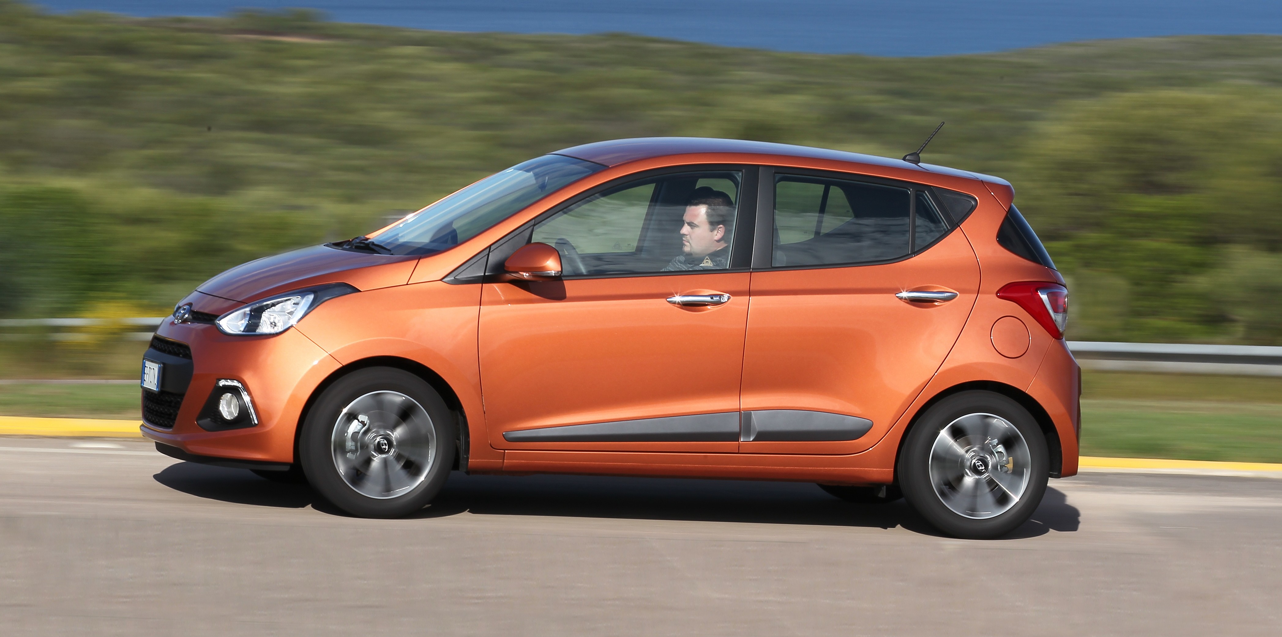 Hyundai I10 Orange
