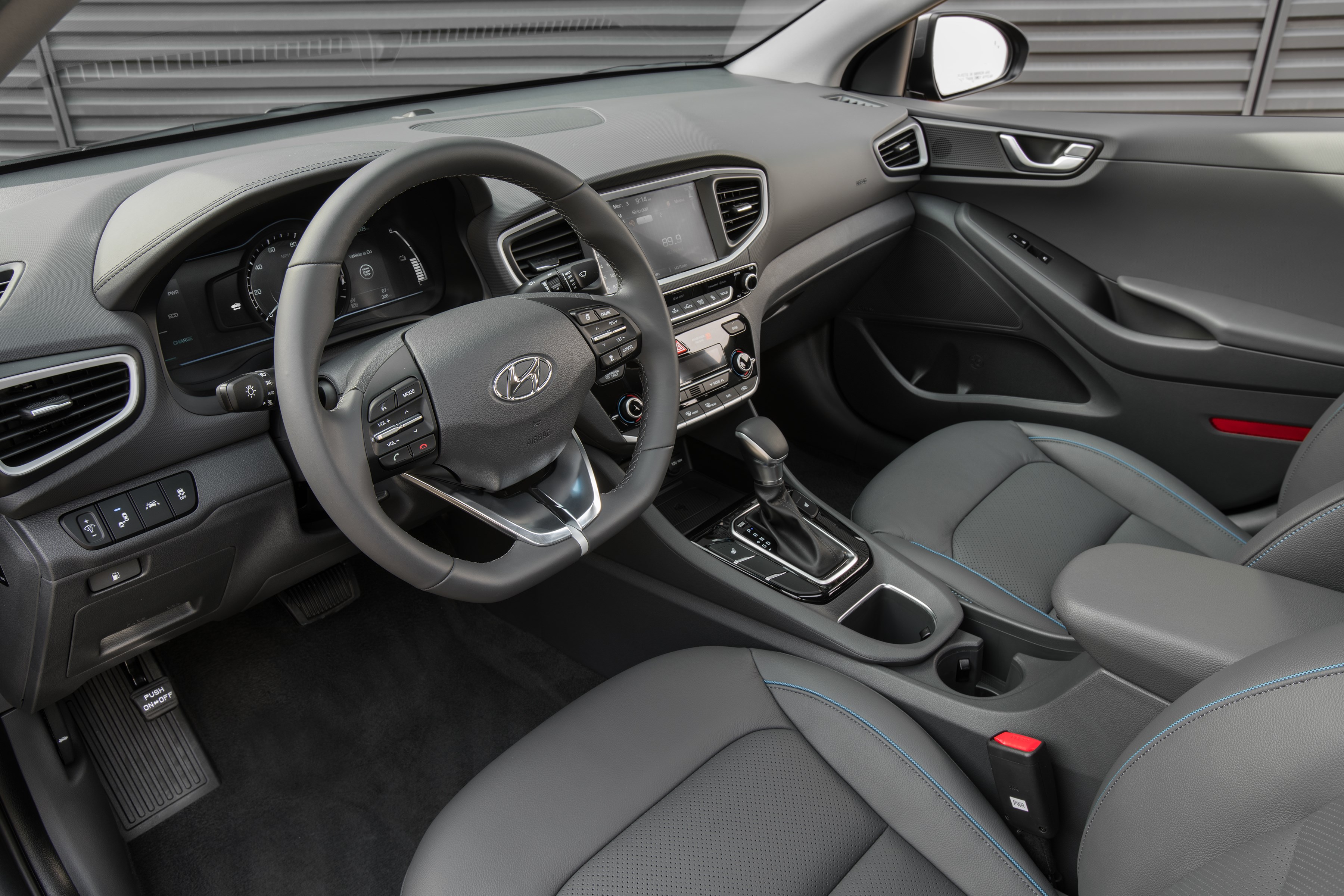 Hyundai Ioniq 2016