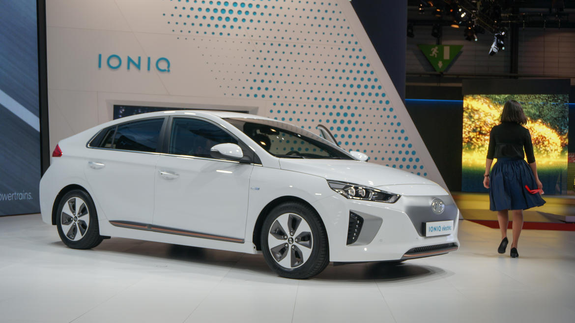 Hyundai Ioniq 2017 Hyundai Ioniq 2017