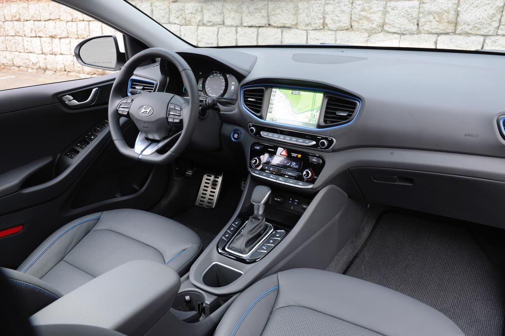 Hyundai Ioniq Hybrid