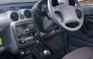 Hyundai Amica
