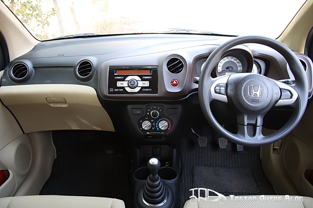 Hyundai Brio
