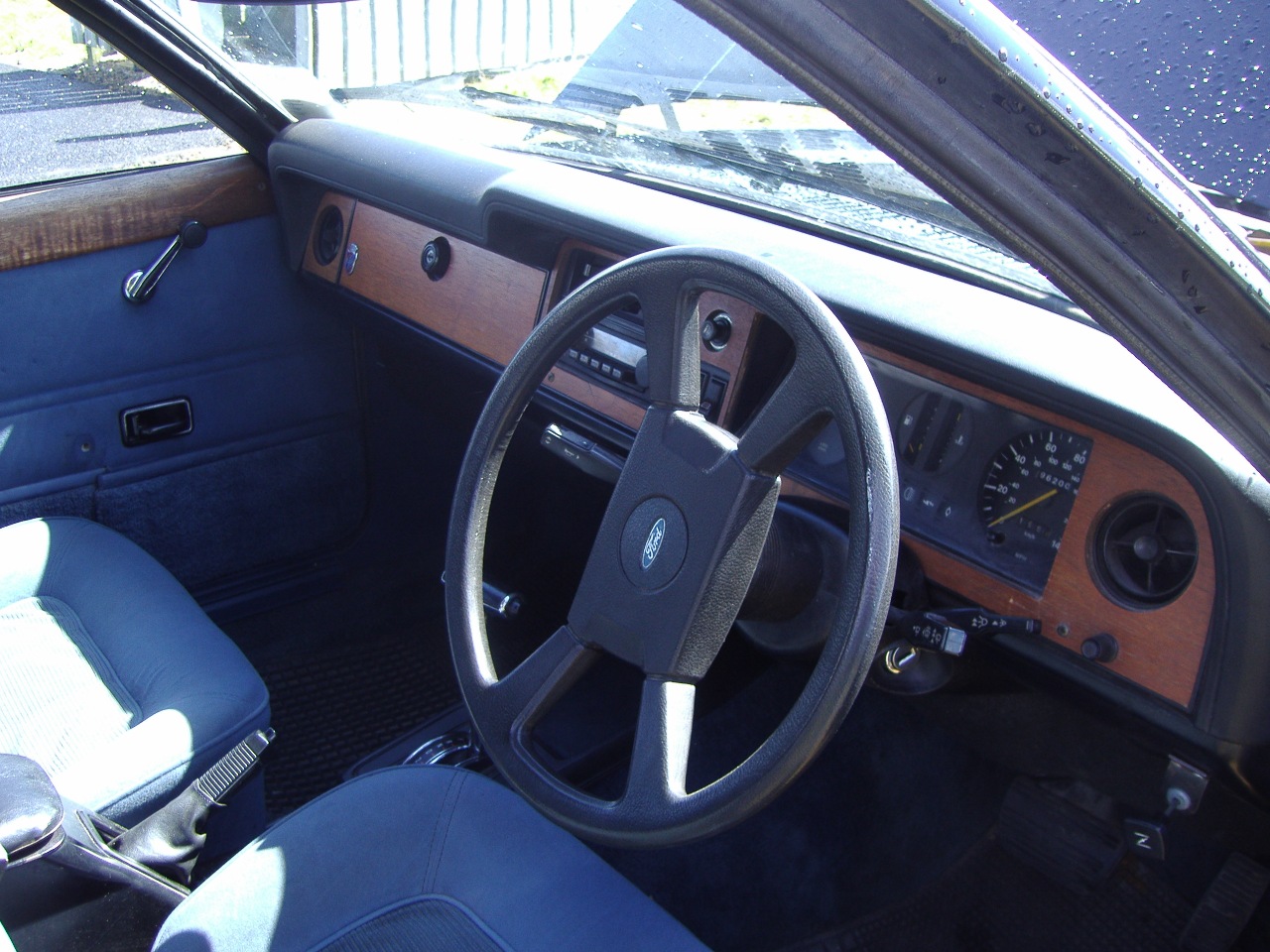 Hyundai Cortina