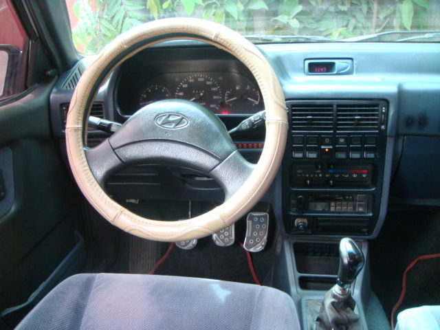 Hyundai Exel