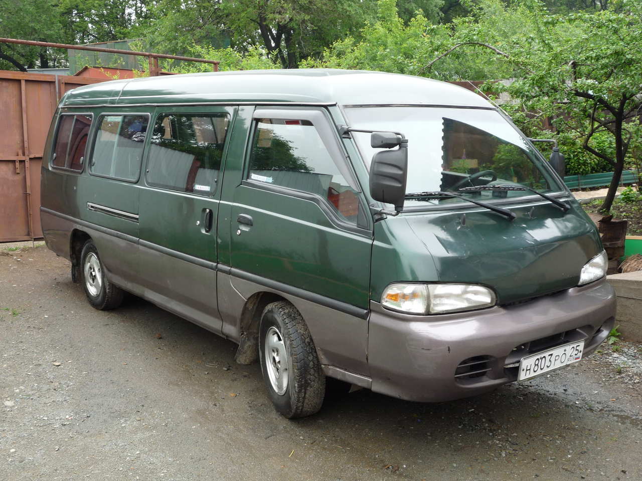 Hyundai Grace