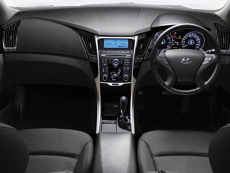 Hyundai I45