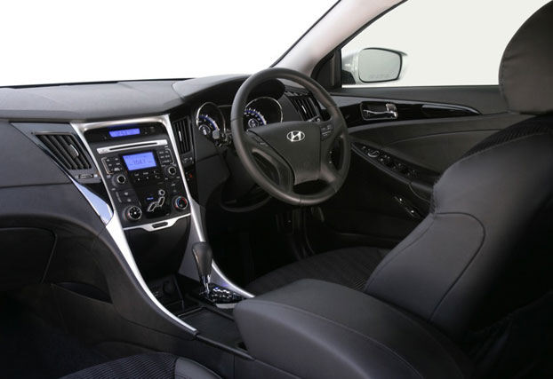 Hyundai I45
