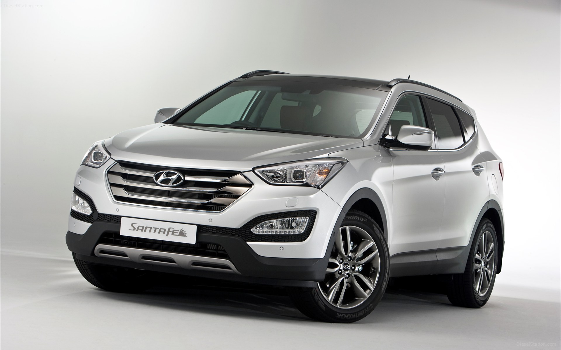 Hyundai Santa