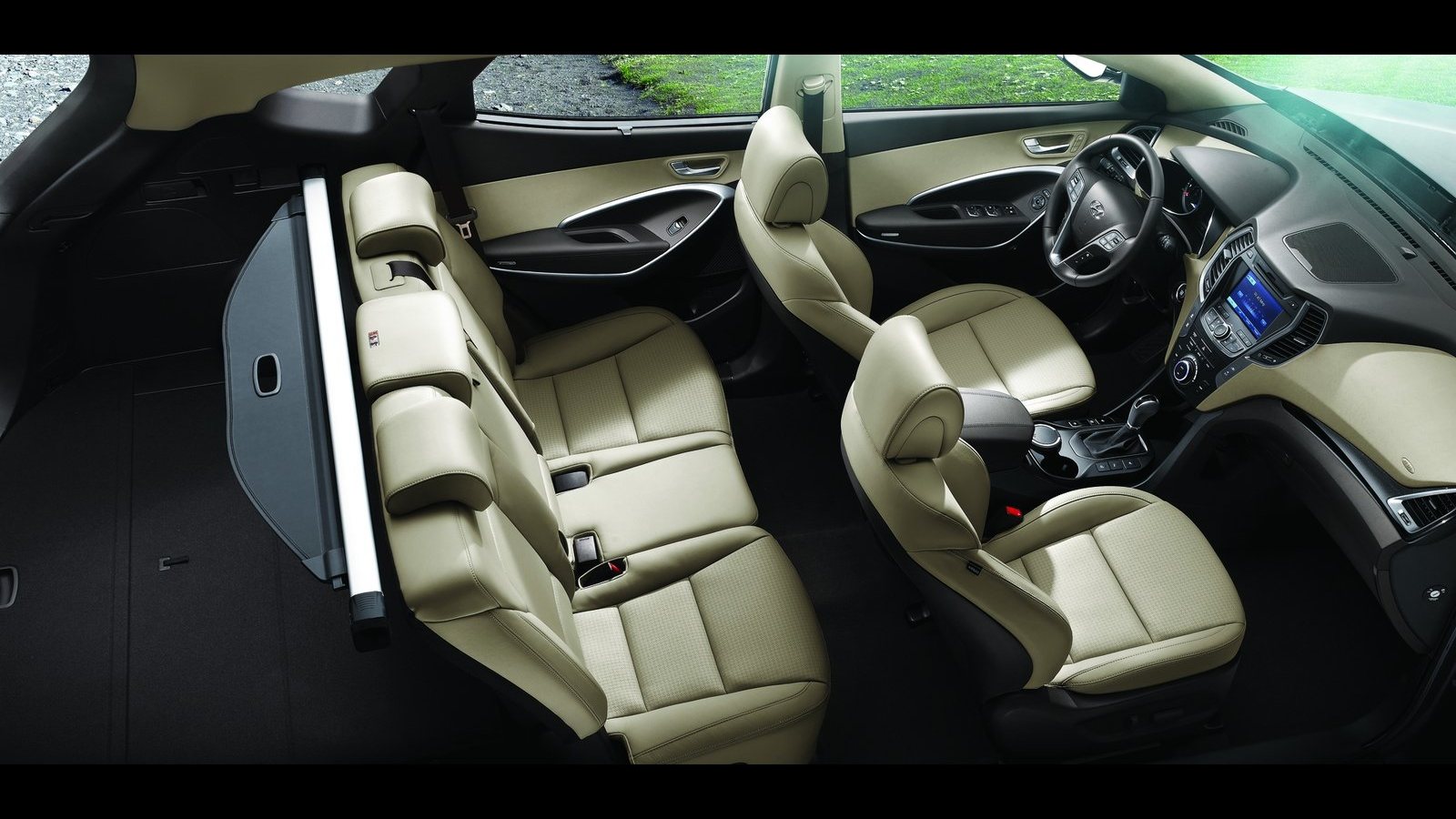 Hyundai Santa Fe 5 Seater
