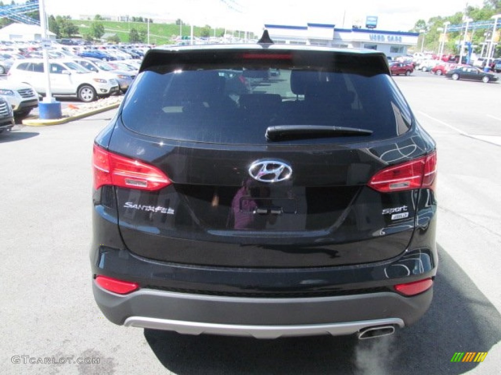 Hyundai Santa Fe Black
