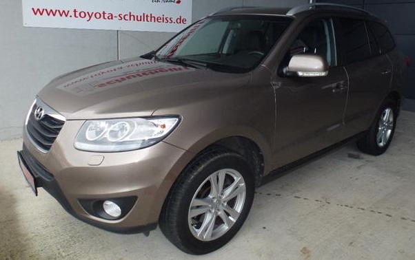 Hyundai Santa Fe Brown