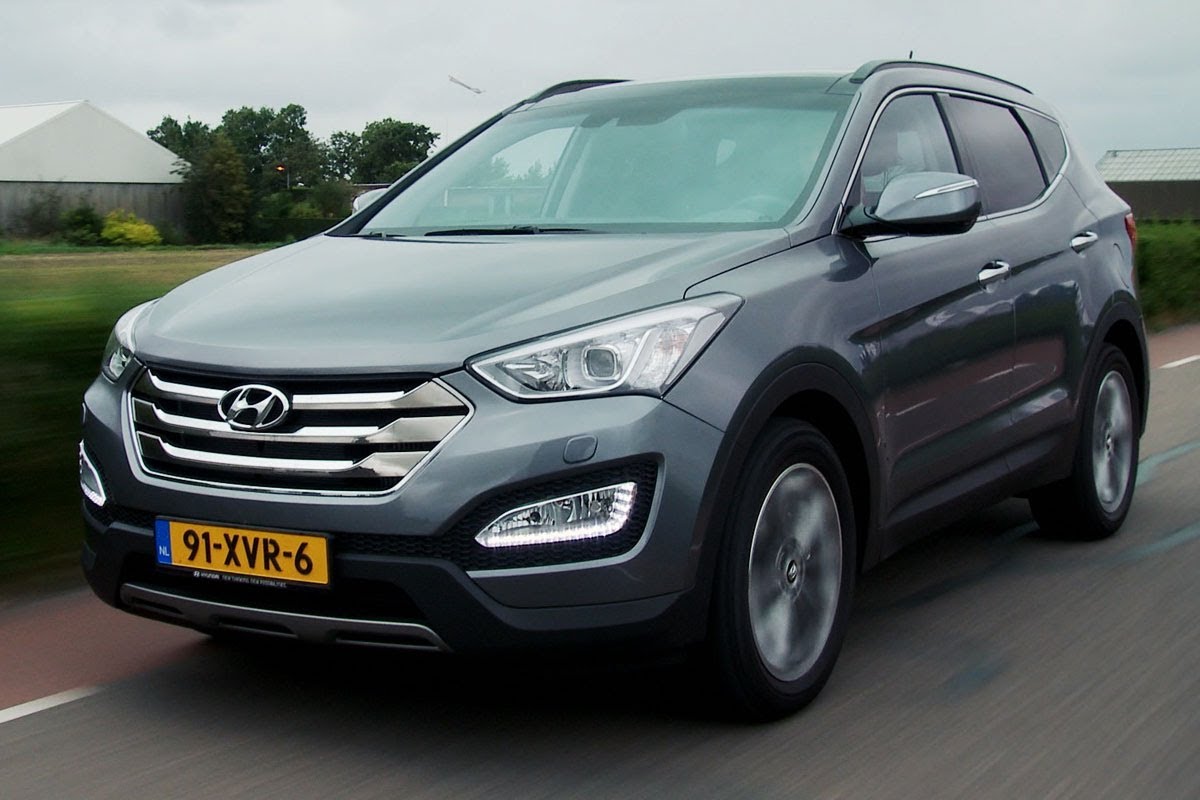 Hyundai Santa Fe Titanium Silver