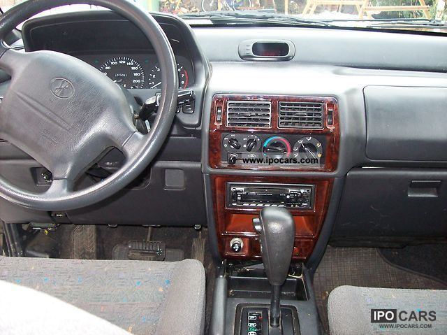 Hyundai Santamo 2000