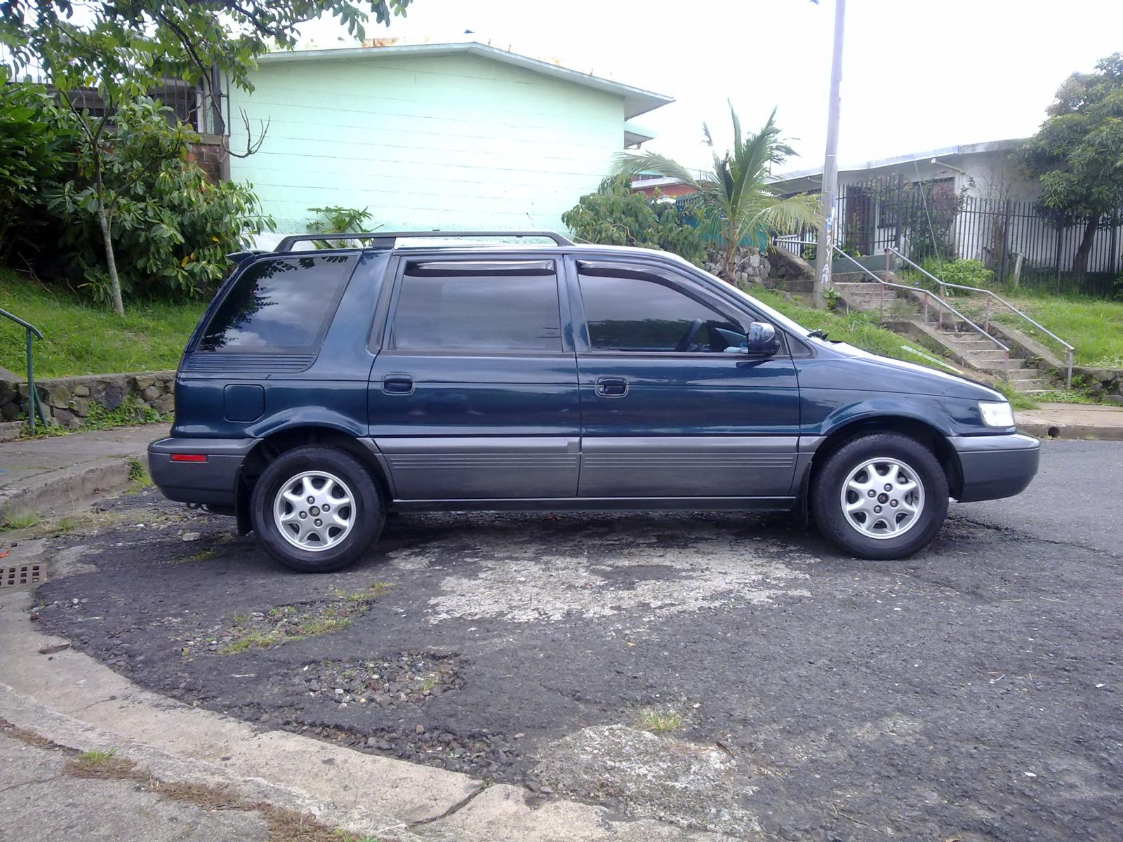 Hyundai Santamo 2003