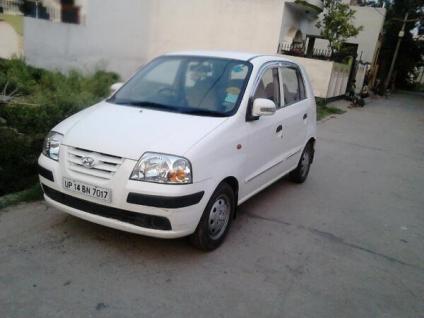 Hyundai Santro Xing White
