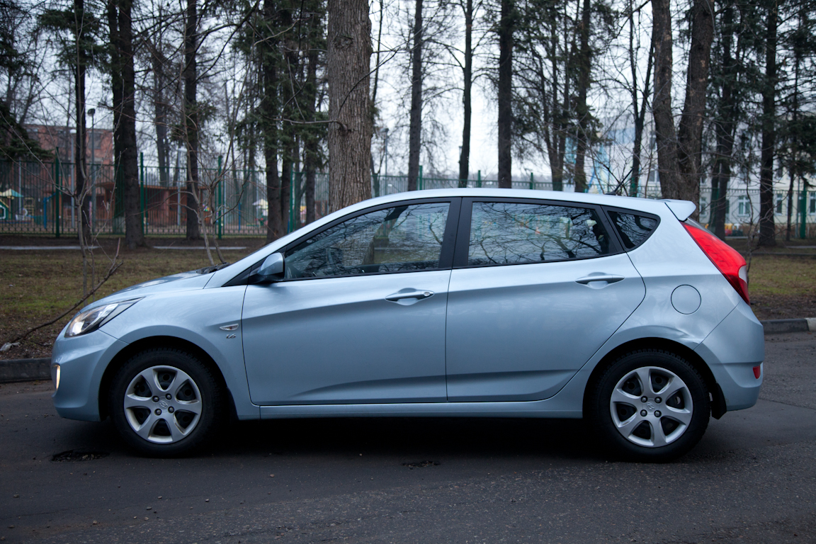 Hyundai Solaris 2012